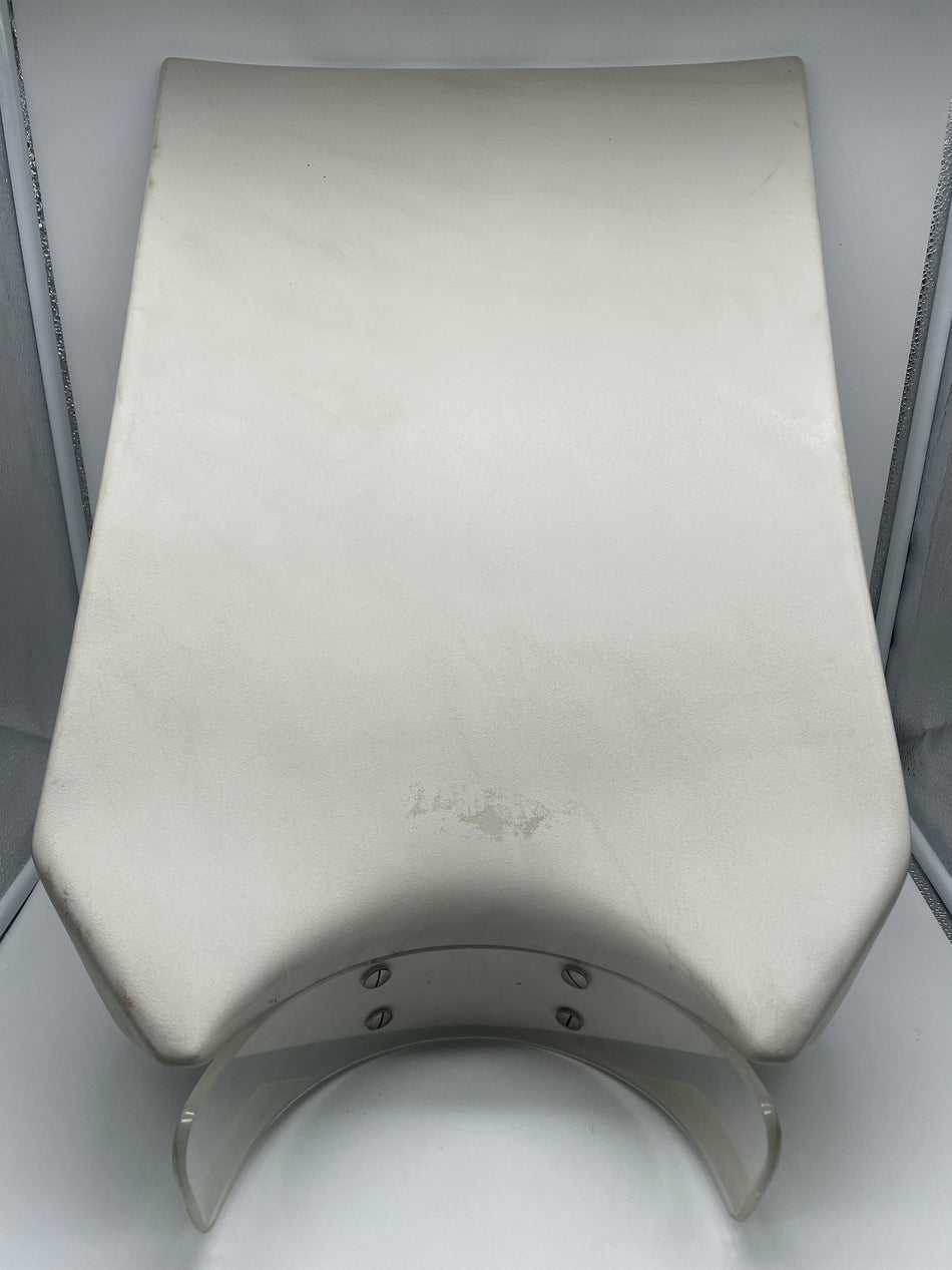 4392700 HeadRest